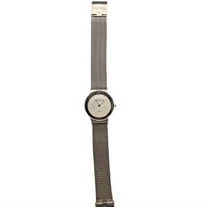 Womens Skagen Minimalist watch! 🔥